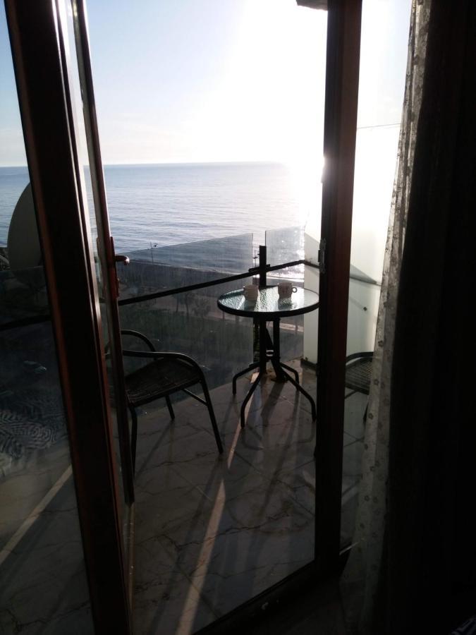 Apartment On The Back Sea Батумі Екстер'єр фото
